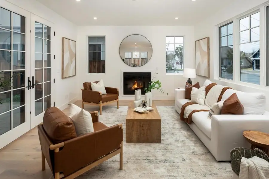 737 Linden Avenue, Burlingame, CA 94010 - Image #3