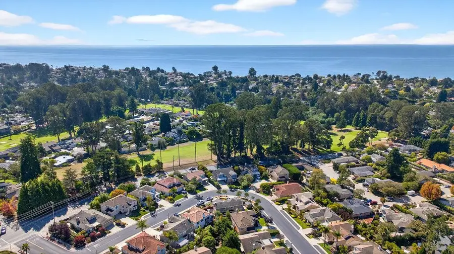 217 Augusta Lane, Aptos, CA 95003 - Image #3
