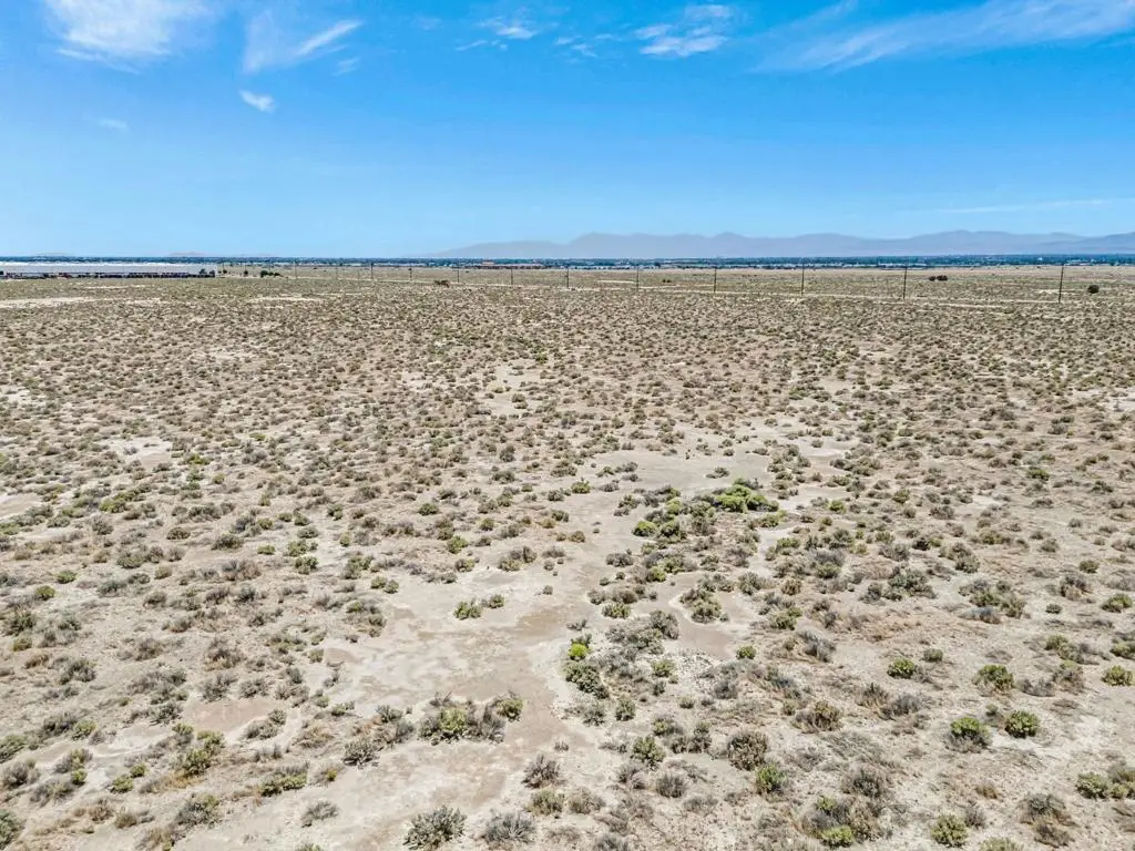 Vic Ave G8, Lancaster, CA 93536 - Image #1