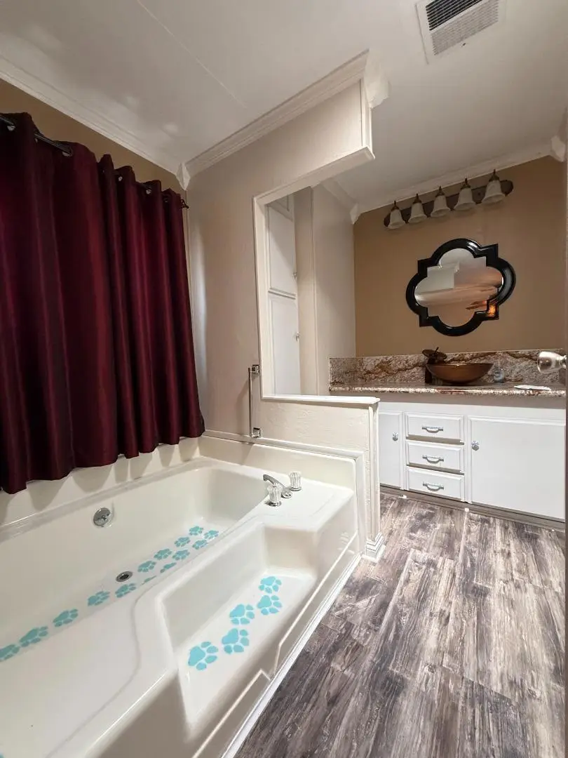 2706 W Ashlan Avenue, Fresno, CA 93705 - Image #3