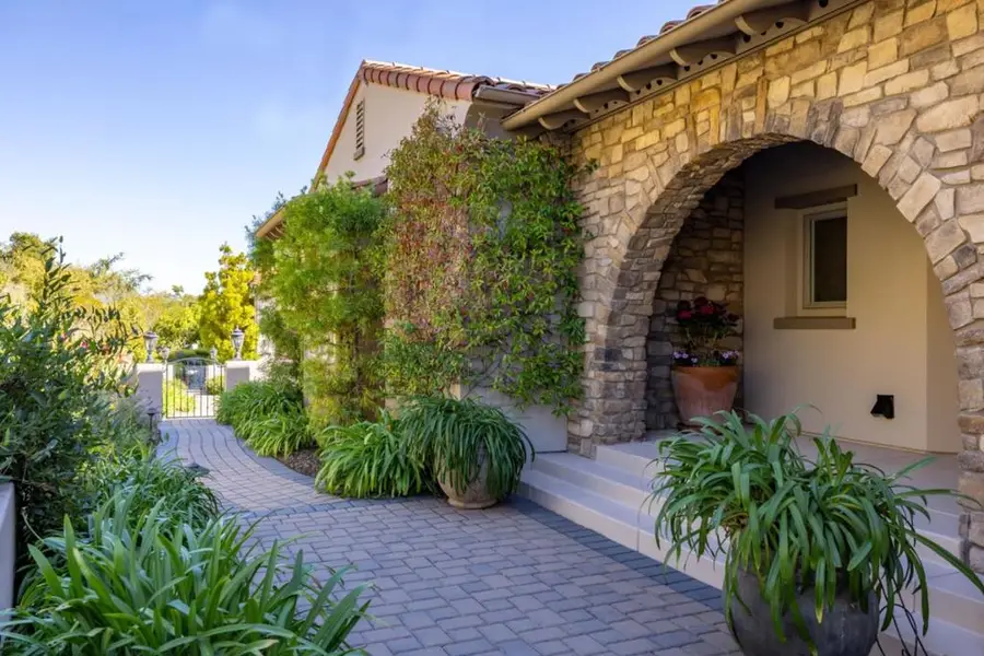 409 Mirador Court, Monterey, CA 93940 - Image #2