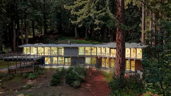 320 Grandview Drive, Woodside, CA 94062