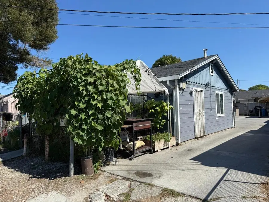 2148 Ralmar Avenue, East Palo Alto, CA 94303 - Image #3