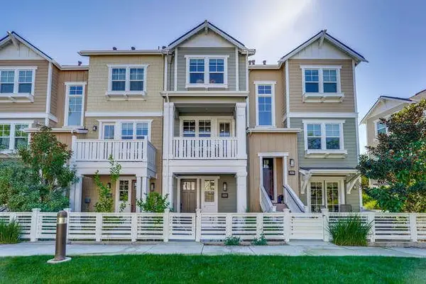 2045 Atlas Loop, Mountain View, CA 94043