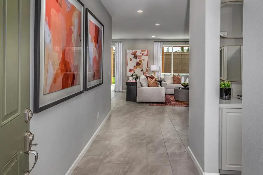 1910 Peony Street, Hollister, CA 95023 - Image #2