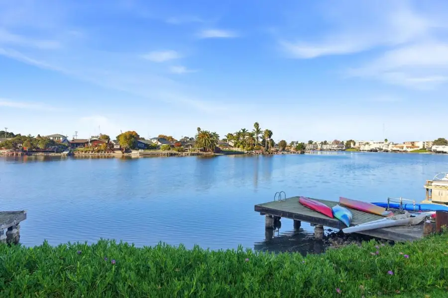 707 Fathom Drive, San Mateo, CA 94404 - Image #2