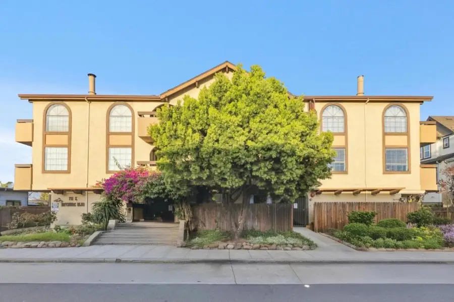 711 S Bayshore Boulevard #23, San Mateo, CA 94401 - Image #2