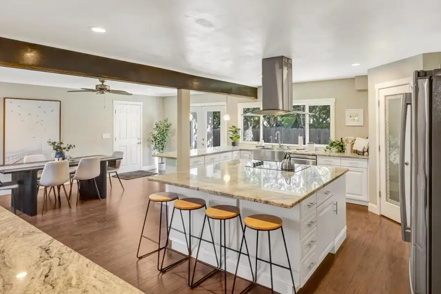 15410 Oak Hills Drive, Salinas, CA 93907 - Image #2