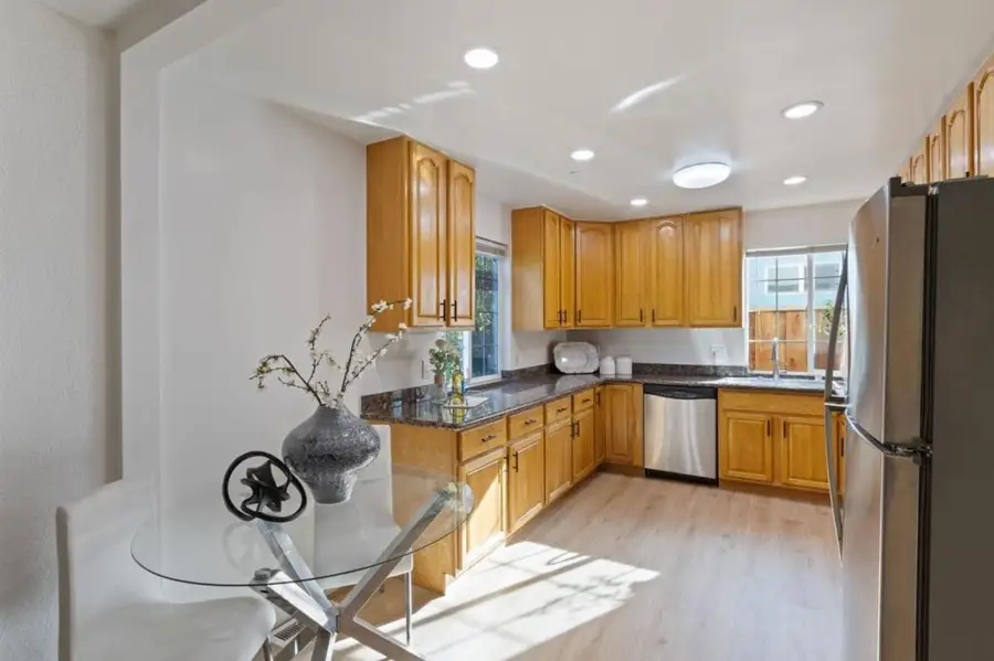 383 N Sunnyvale Avenue, Sunnyvale, CA 94085 - #3