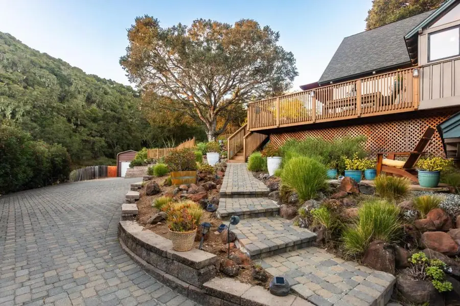 412 Corral De Tierra Road, Salinas, CA 93908 - Image #2