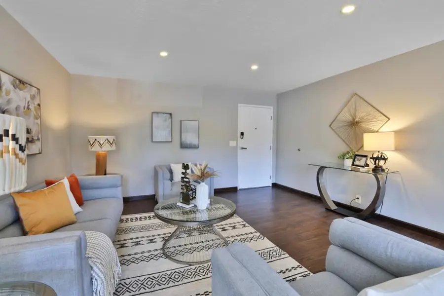 1458 Hudson Street #116, Redwood City, CA 94061 - Image #3