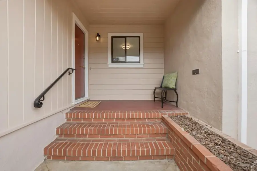 33 Lilac Lane, South San Francisco, CA 94080 - Image #2