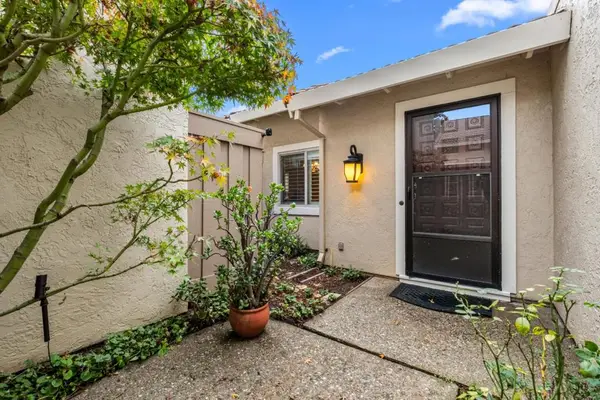 30 Northcreek Place, Walnut Creek, CA 94598