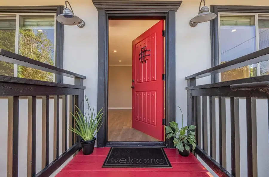 1113 Presidio Boulevard, Pacific Grove, CA 93950 - Image #2