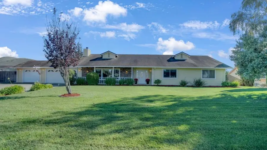 21160 Valle San Juan Drive, Salinas, CA 93907 - Image #2