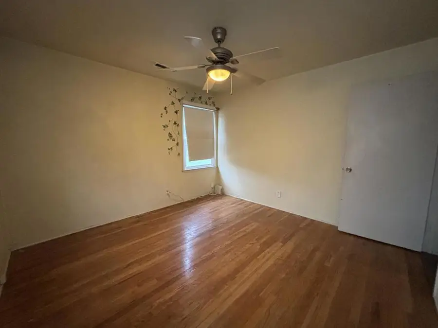 1441 W 20th Street, Merced, CA 95340 - #2