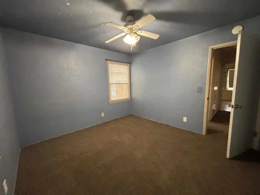 1441 W 20th Street, Merced, CA 95340 - #3