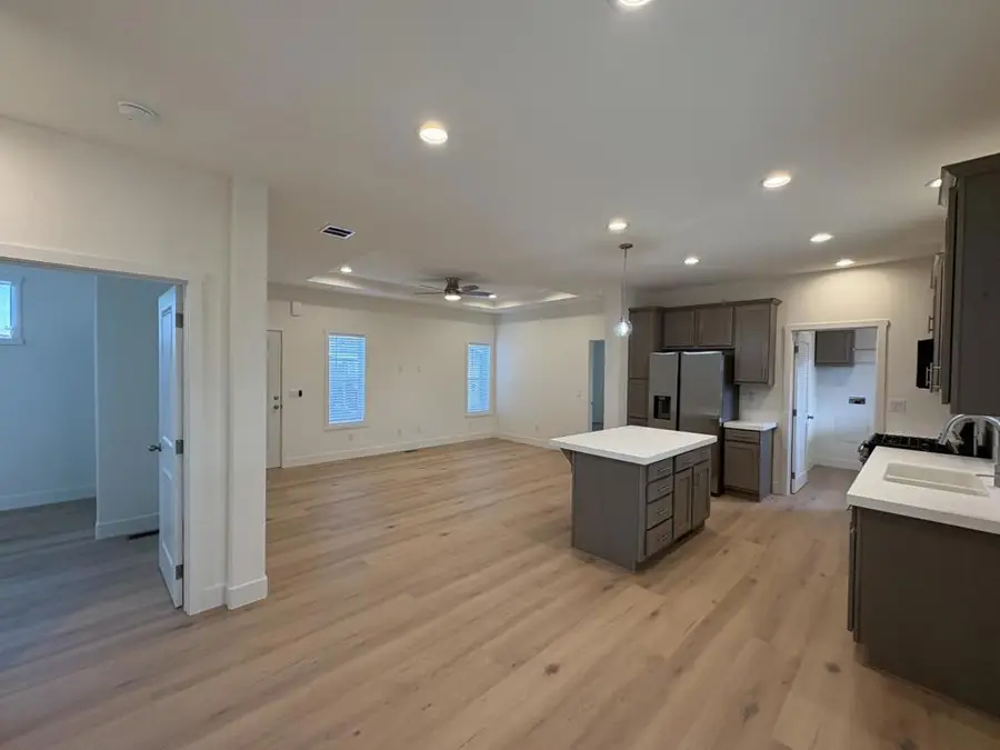 1099 38th Ave, Santa Cruz, CA 95062 - Image #2