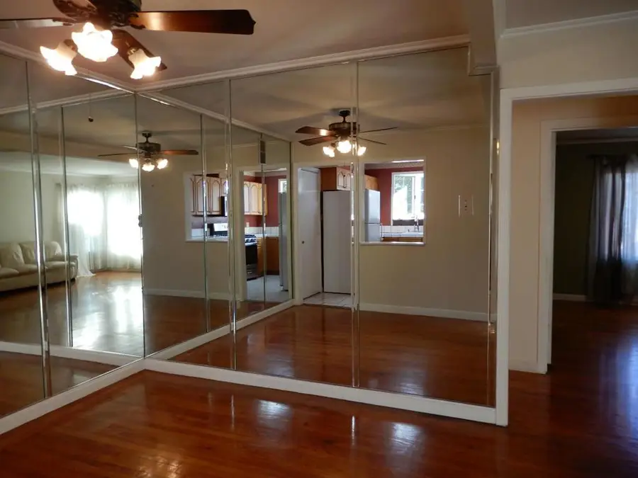 2060 Pulgas Avenue, East Palo Alto, CA 94303 - Image #3