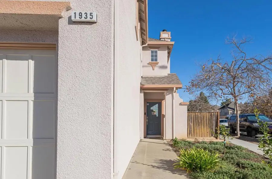 1935 Bradbury Street, Salinas, CA 93906 - Image #3
