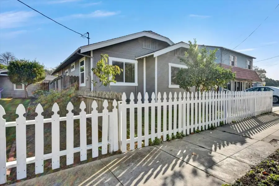 367 College Street, Hollister, CA 95023 - Image #3