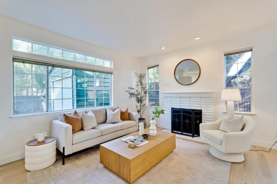 827 Creekside Place, Santa Clara, CA 95051 - Image #3