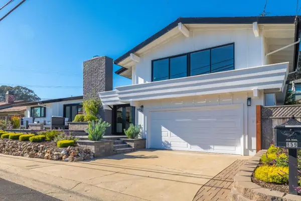 859 Balboa Avenue, Pacific Grove, CA 93950