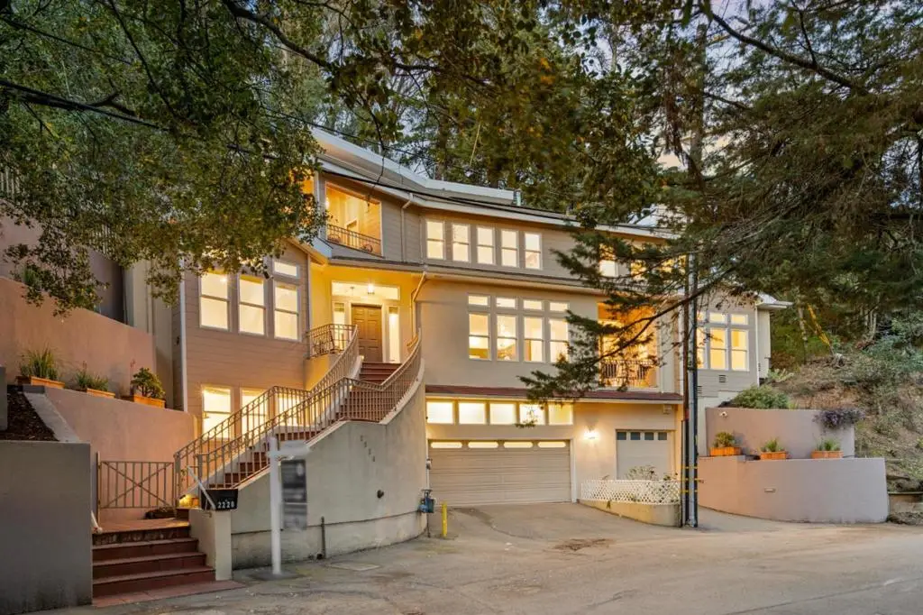 2220 Arrowhead Drive, Oakland, CA 94611 - #1