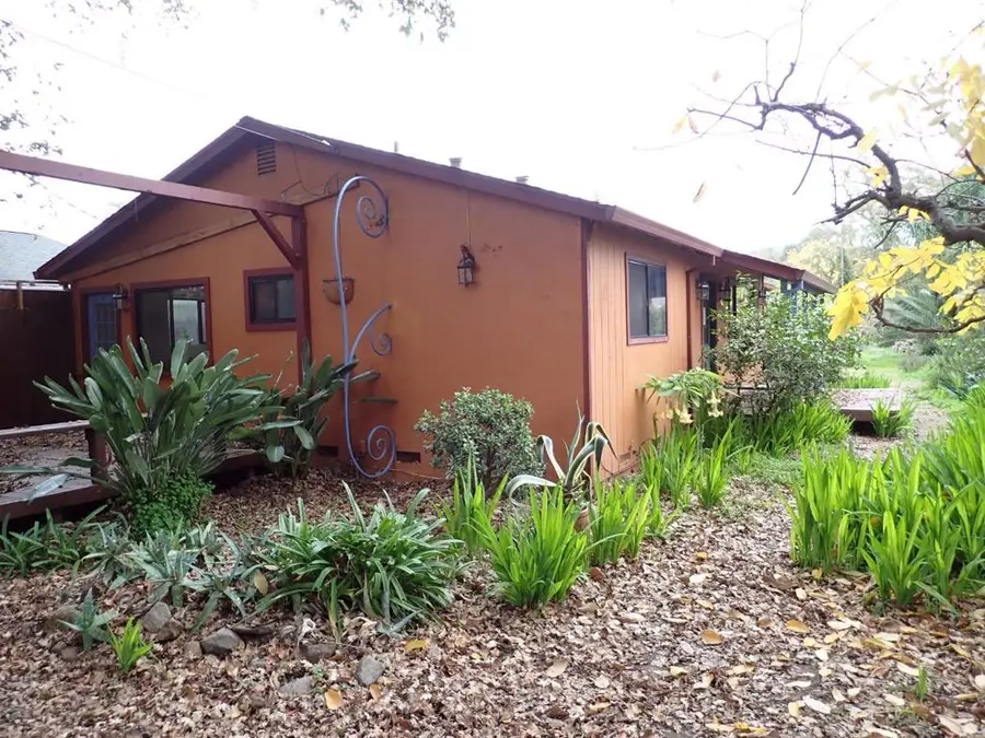18039 Riverside Drive, Sonoma, CA 95476 - Image #3