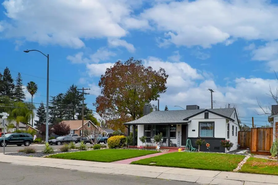 1433 Ayers Avenue, Lodi, CA 95242 - #3