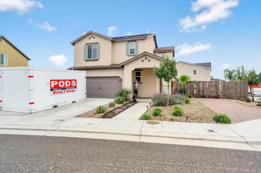 888 Descanso Ave, Clovis, CA 93619 - #2