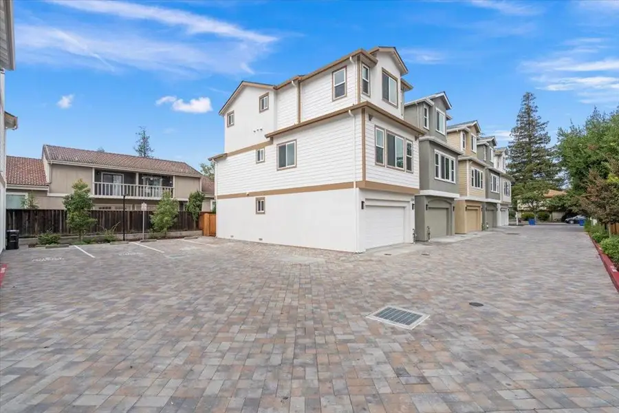 186 Rincon Avenue, Campbell, CA 95008 - Image #3