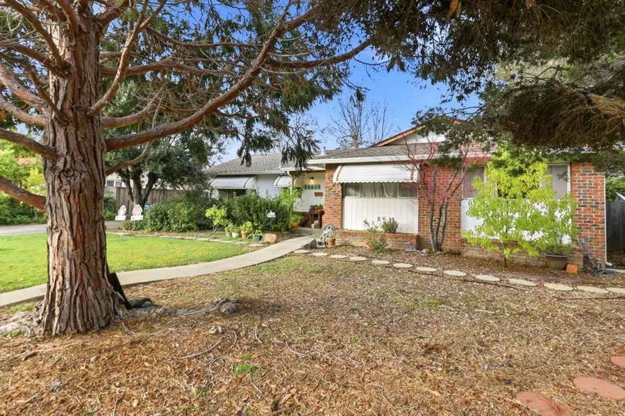16315 Lilac Lane, Los Gatos, CA 95032 - Image #3