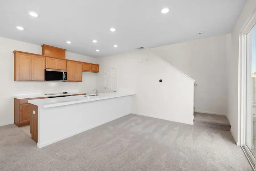 2250 Gladiola Drive, Hollister, CA 95023 - #2