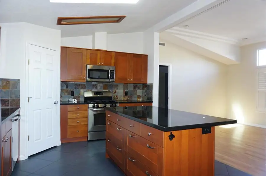 1220 Vienna Drive, Sunnyvale, CA 94089 - #3