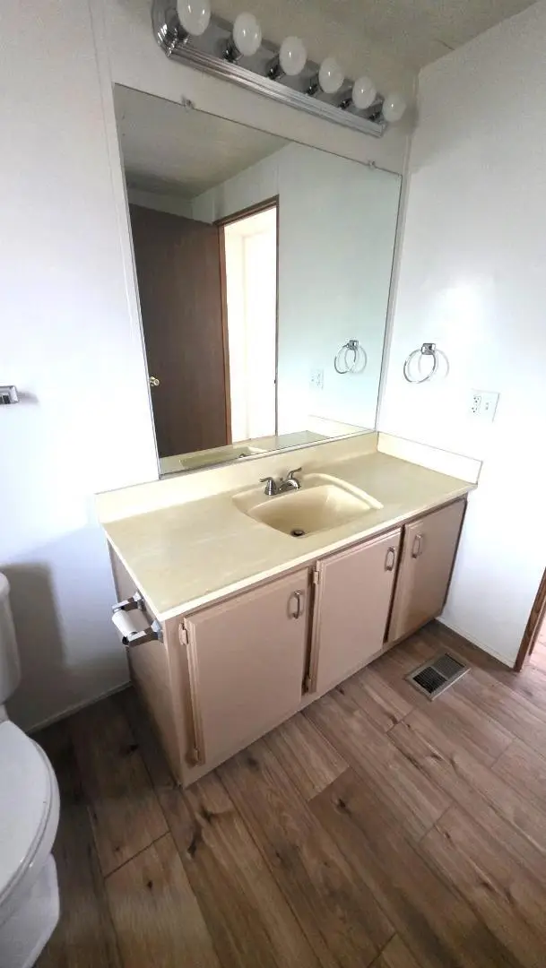 2561 Stillman Street, Selma, CA 93662 - #2