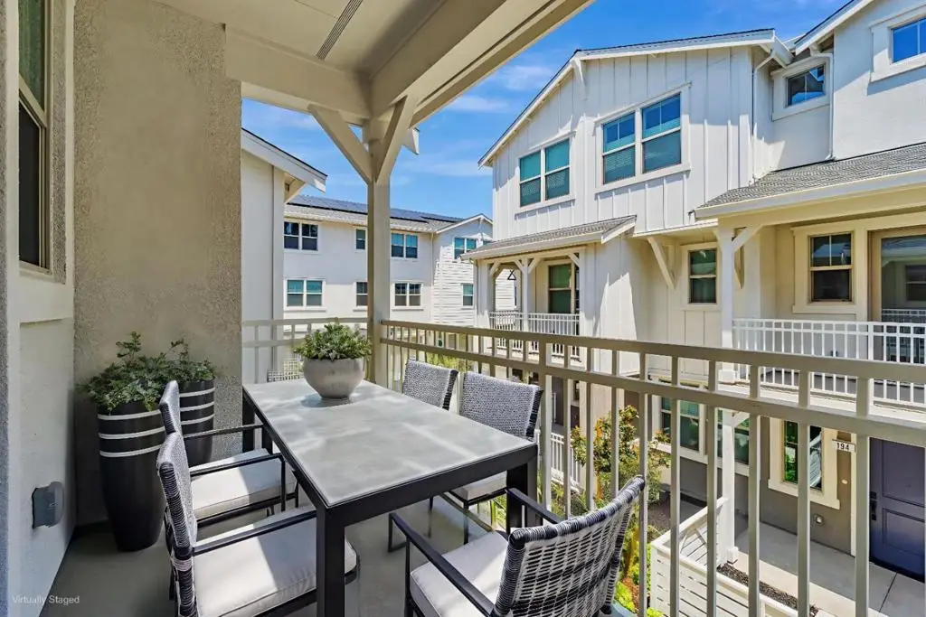 194 Oak Circle, Walnut Creek, CA 94597 - Image #1