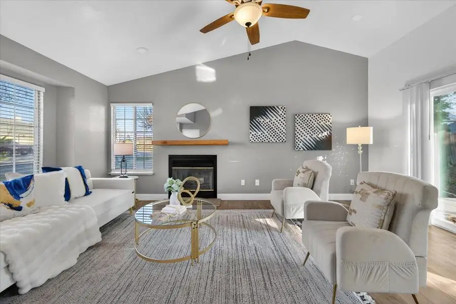 4639 W Saginaw Way, Fresno, CA 93722 - Image #2