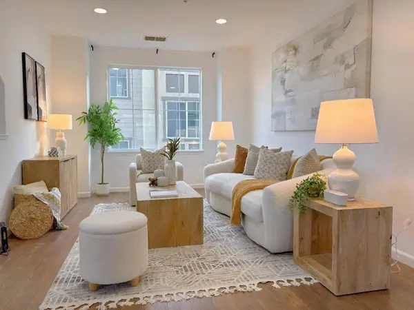 238 Peppermint Tree Terrace #5, Sunnyvale, CA 94086