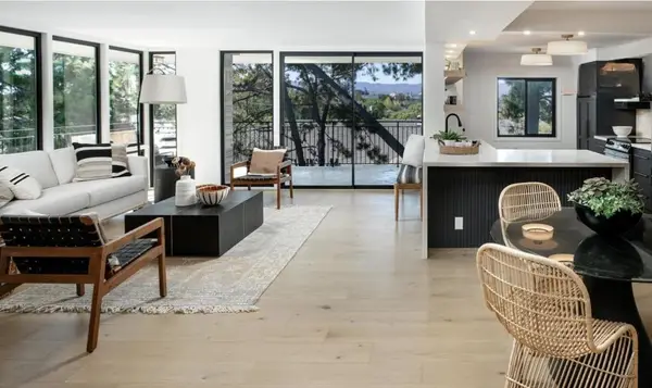 360 Everett Avenue #5B, Palo Alto, CA 94301