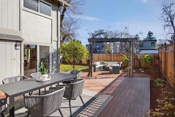 83 Devonshire Avenue #7, Mountain View, CA 94043