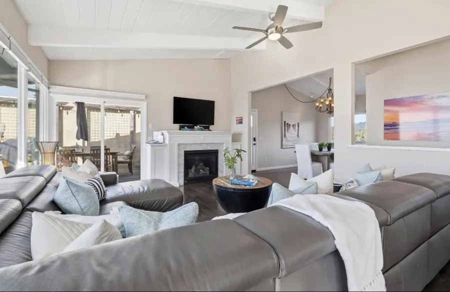 229 Rio Del Mar Boulevard, Aptos, CA 95003 - Image #2