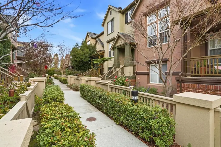 70 Towne Circle, Mountain View, CA 94040 - #2