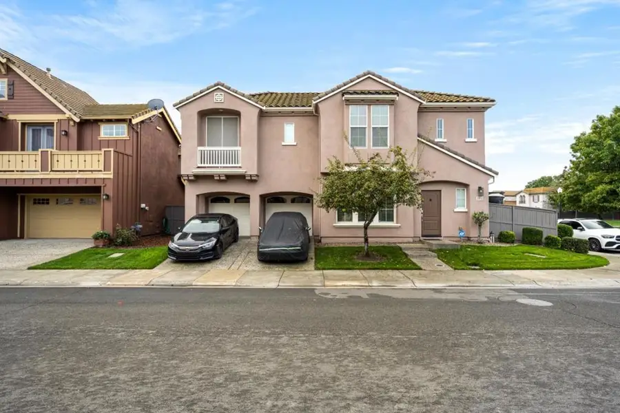 2372 Donner Pass Avenue, Sacramento, CA 95835 - #3