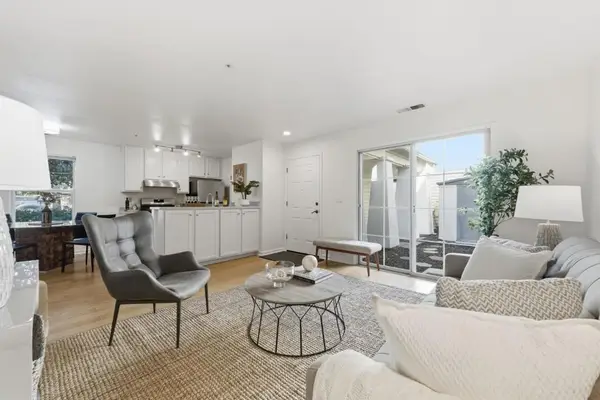 805 N San Antonio Road, Los Altos Hills, CA 94022