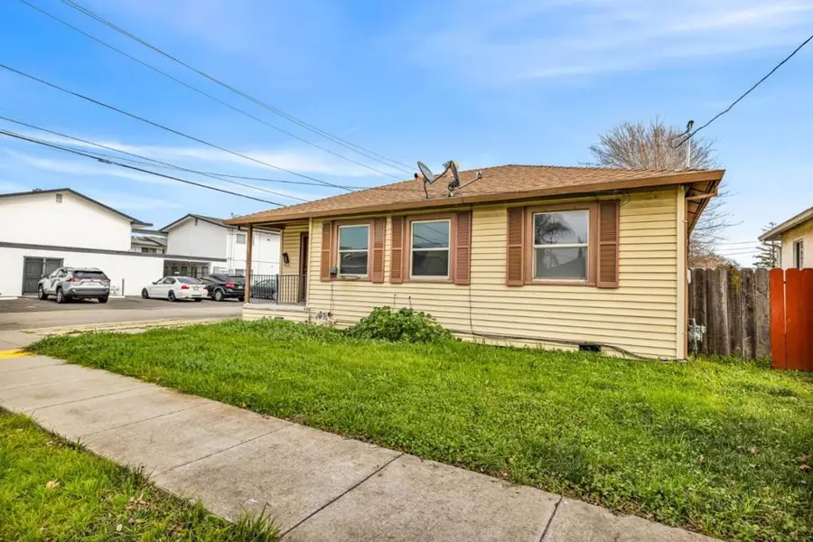 318 Taylor Street, Fairfield, CA 94533 - #3