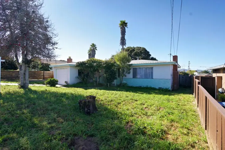 1079 Wheeler Street, Seaside, CA 93955 - #2