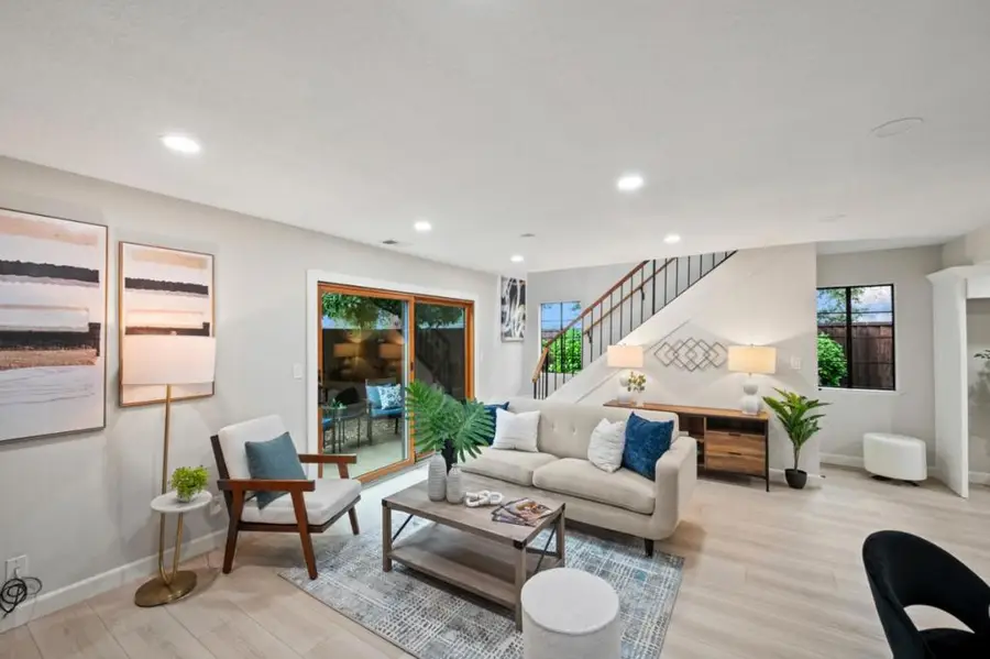 1203 Hollenbeck Avenue, Sunnyvale, CA 94087 - #3