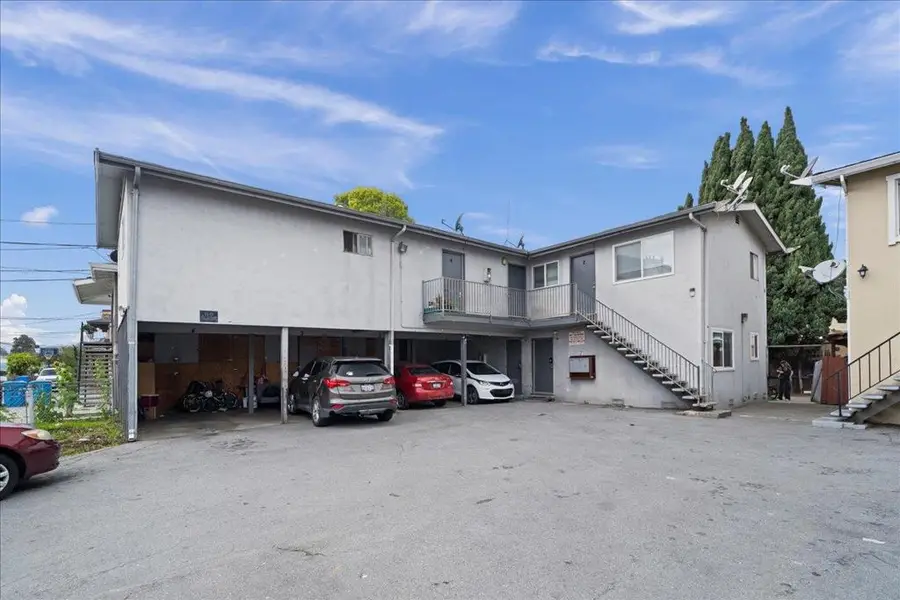 545 Hampshire Avenue, Redwood City, CA 94063 - #2