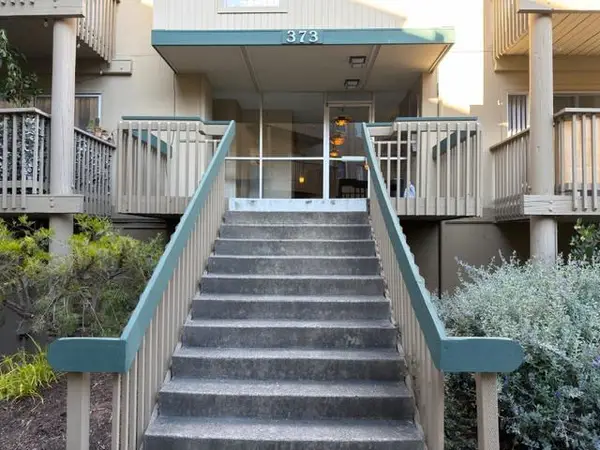 373 Half Moon Lane #109, Daly City, CA 94015